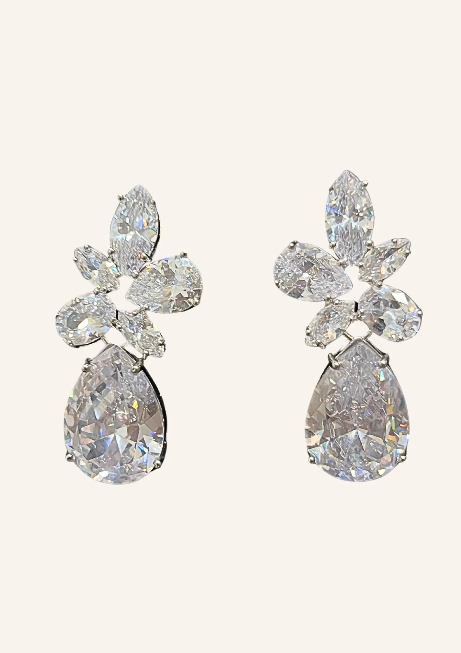 Tabela de Preço para Catálogo de Joias Moderno Documento A4 (3)