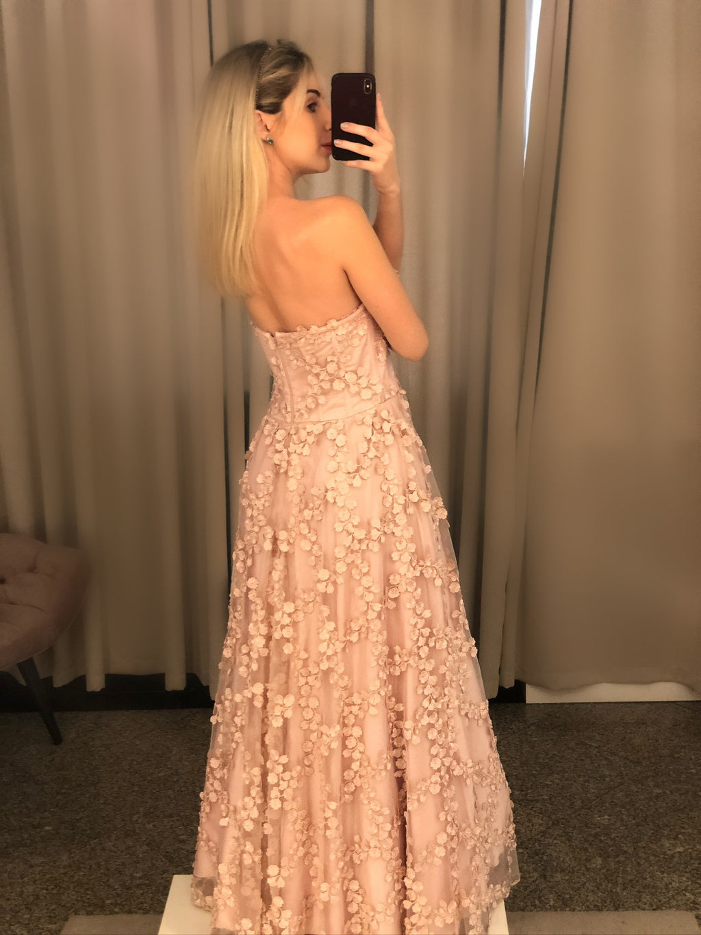 8FECC8B7-9E7F-40E4-86FD-9C743E2FFFB4