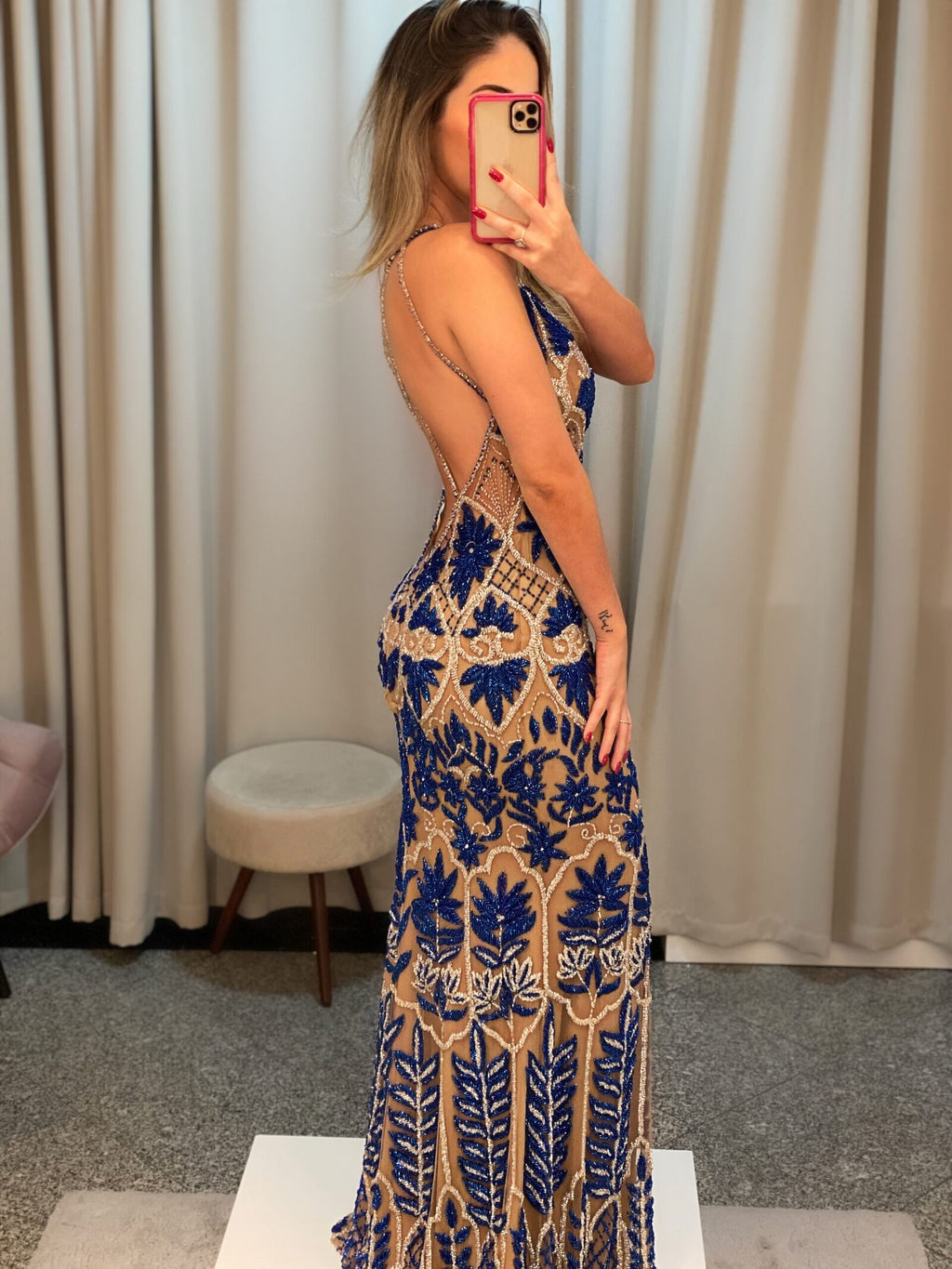 A4B0C2B8-4A49-4DBB-88BB-4074A4B57121