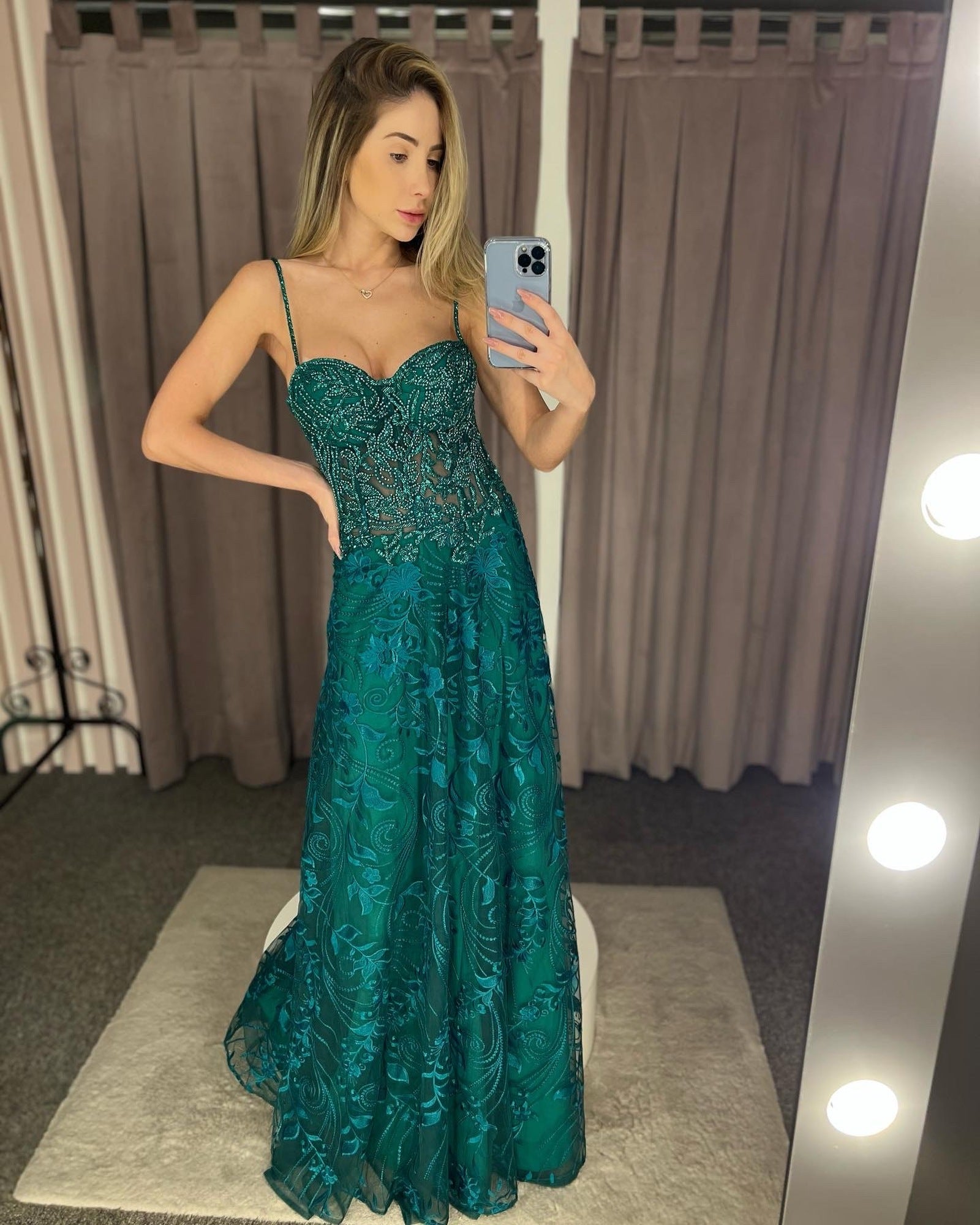 6FE9BDFF-CB9E-4898-AB4C-A487DFAC29F7