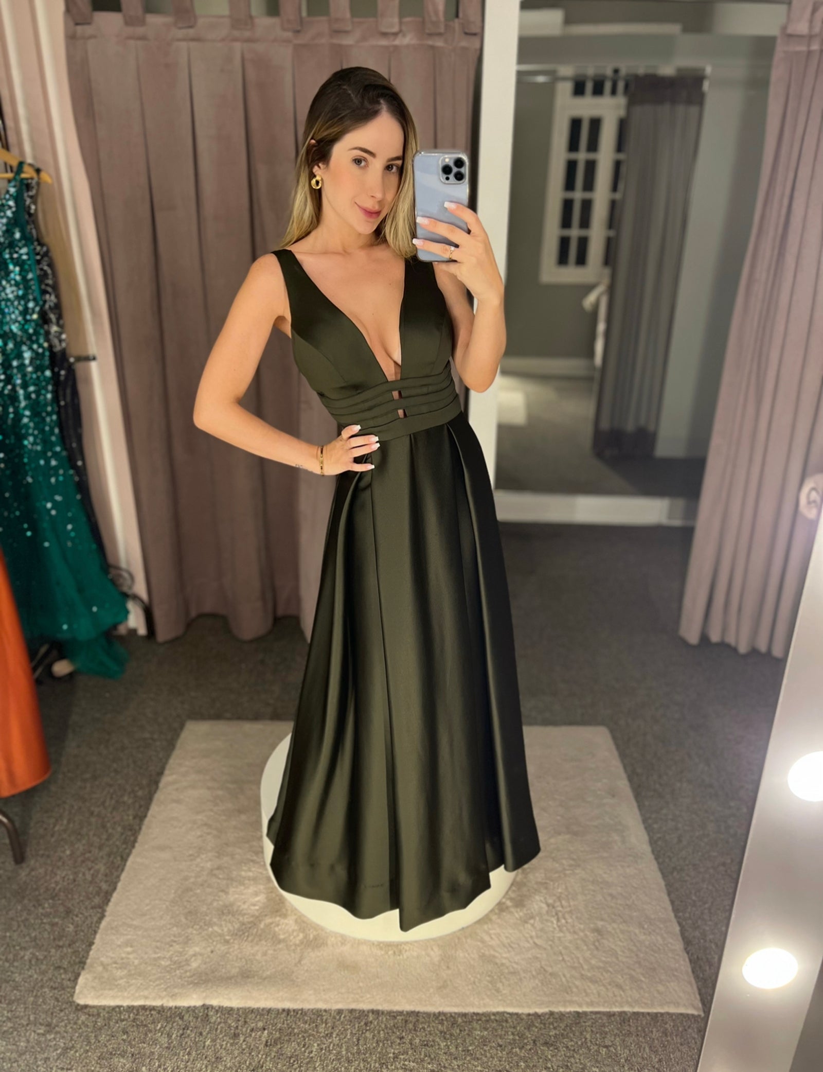 FB3426F0-77CC-430B-899D-C6E7D4EBD903