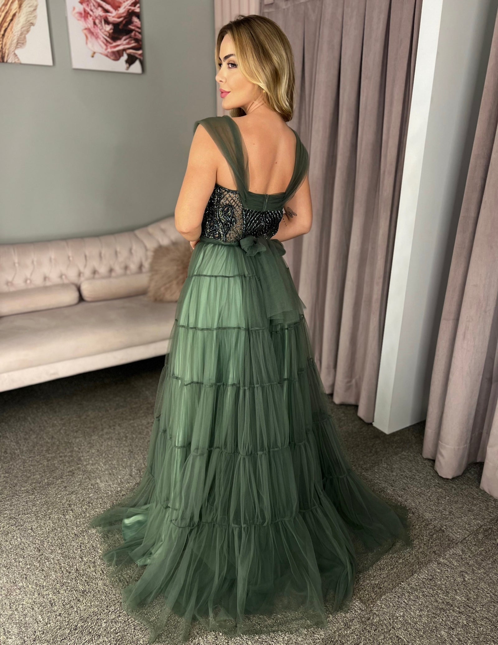 7F0CA35F-7040-4ECC-97C4-6B4BF59C61D9