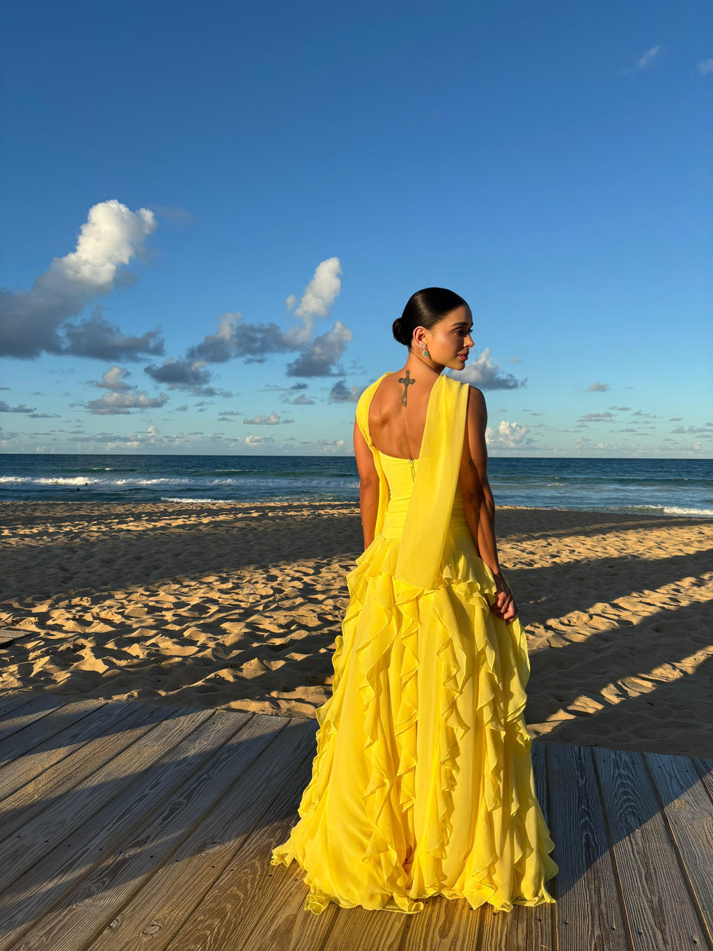 Julia Amarelo